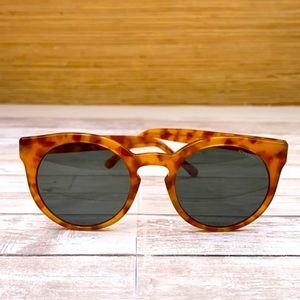 NWT Komono Lulu Sunglasses